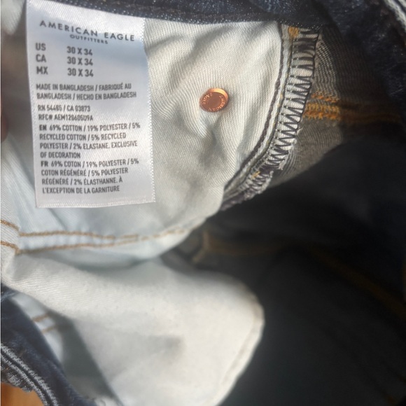 American Eagle Dark Wash Denim Jeans - Picture 3 of 4